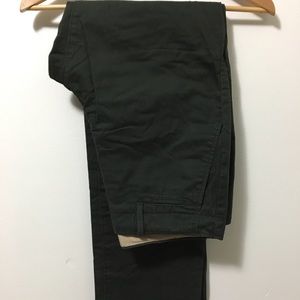 Gap chinos